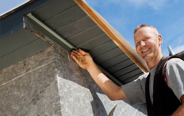 soffit installation Frostenden Corner